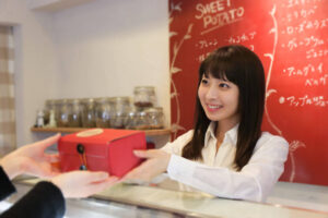 消費税率変更時の飲食店レジ対応とは？軽減税率の設定と早めに行うべき対策